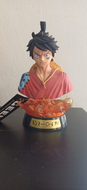 Busto Luffy