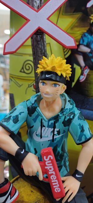 Alternative view of Figura Naruto Semáforo