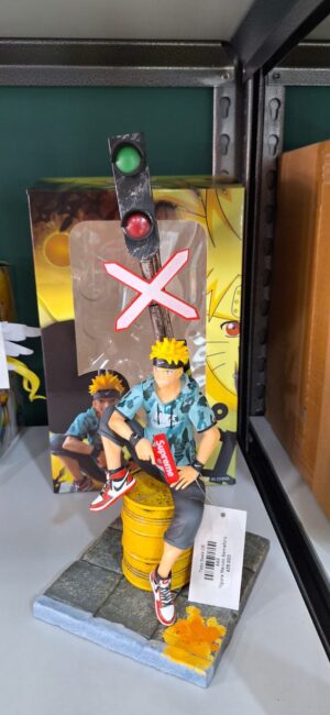 Figura Naruto Semáforo